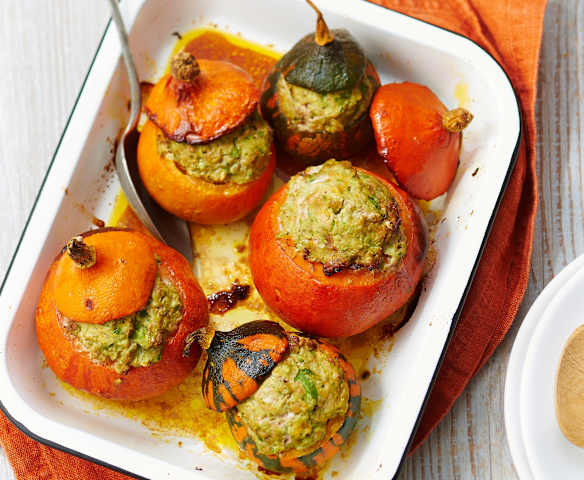 Potimarrons farcis au veau, champignons et épinards