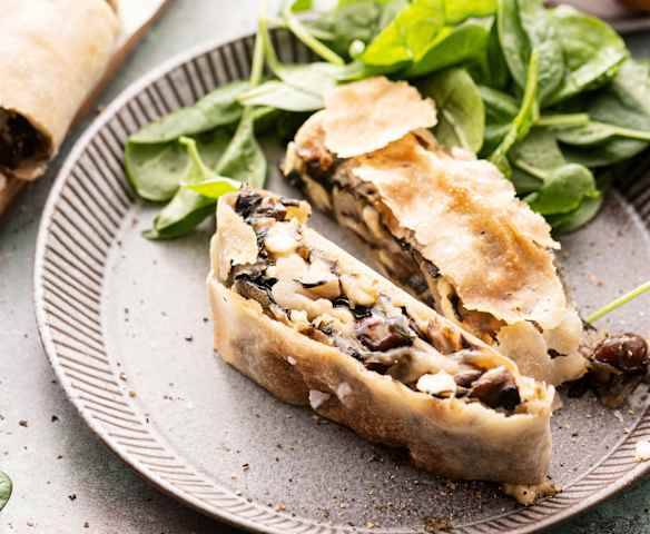 Strudel aux champignons, feta et épinards