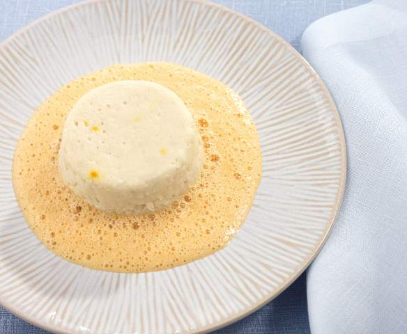 Rotbarben-Mousseline mit Mittelmeersauce