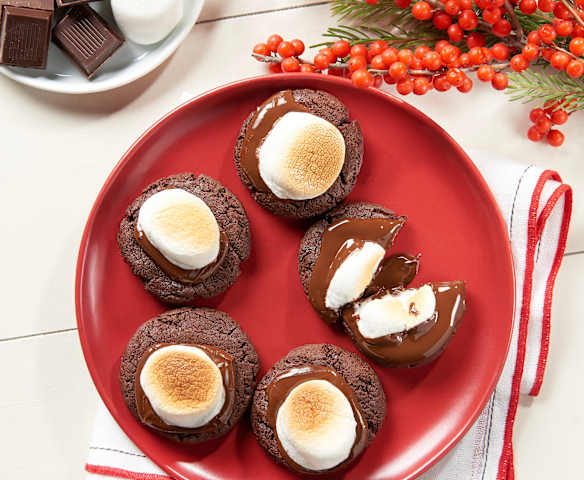 Gooey Hot Chocolate Cookie