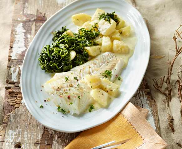 Kabeljau mit Sahnekartoffeln und Blattspinat