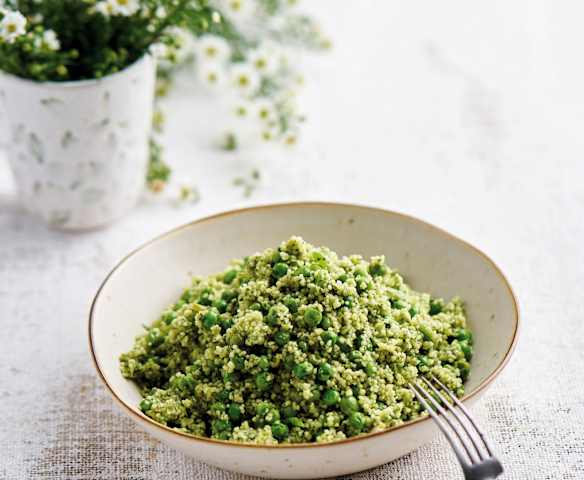 Salada de cuscuz com ervilhas
