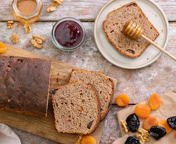 Pain aux différents fruits secs