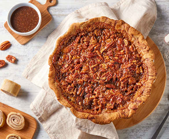Bourbon Pecan Pie with Cinnamon Roll Crust