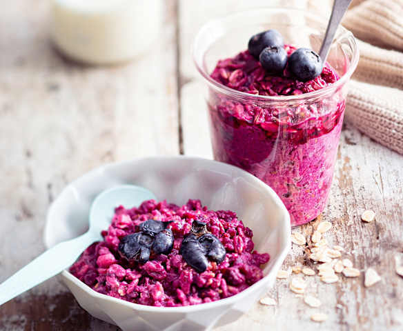 Baby-friendly Apple, Beetroot and Blackberry Overnight Oats