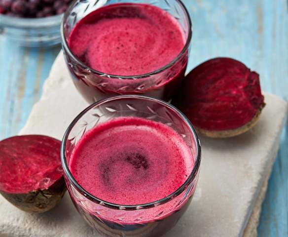 Rote-Bete-Smoothie-Shot