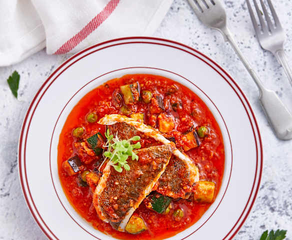 番茄橄榄海鲈鱼