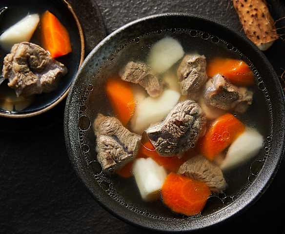 牛腱胡萝卜山药汤