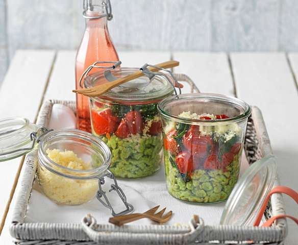 Mangoldspätzle mit geschmorten Paradeisern