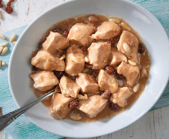 Bocconcini di pollo al Marsala e uvetta
