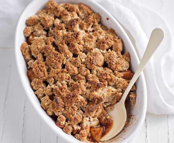 Crumble de amêndoa e pera