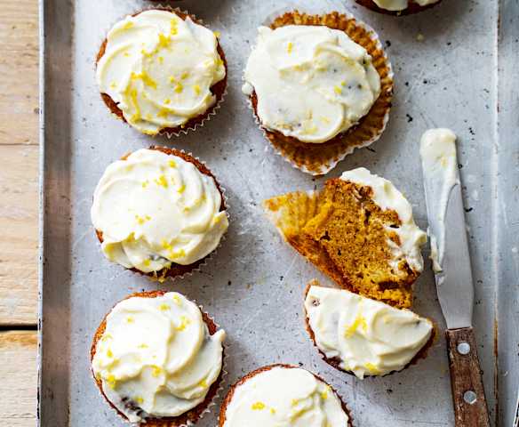 Petits muffins à la carotte, glaçage au citron Petits muffins à la carotte, glaçage au citron