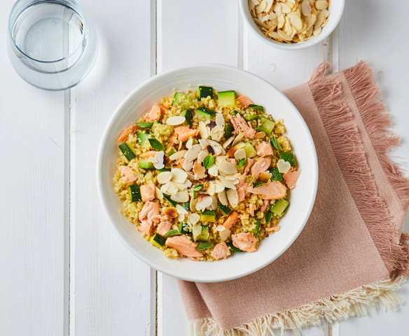 Insalata di bulgur, salmone e zucchine (Modalità Cuoci riso)