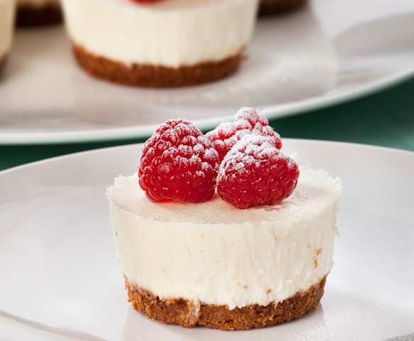 Mini cheesecakes de chocolate branco