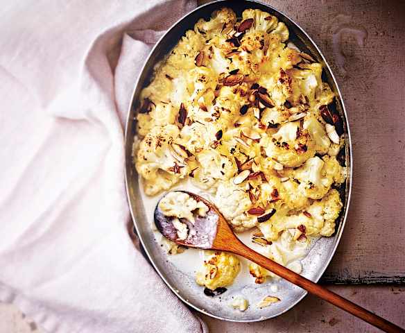 Gratin de chou-fleur, manchego et amandes