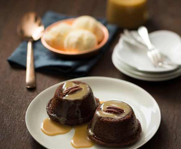 Gluten free sticky date puddings