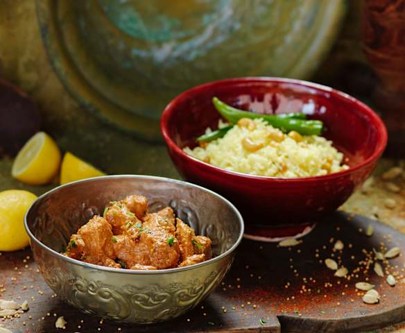 Tikka masala de frango com arroz de limão