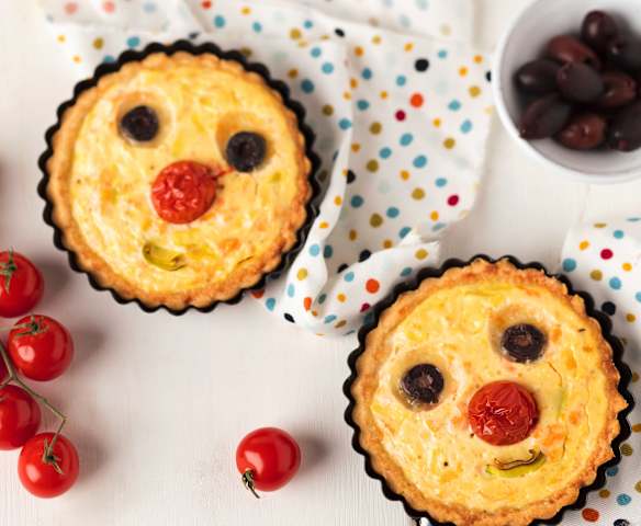 Petites quiches en bonhomme