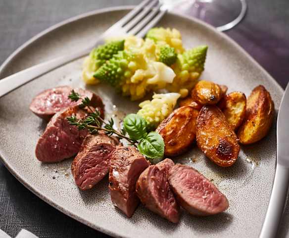 Lammfilets mit Lavendel