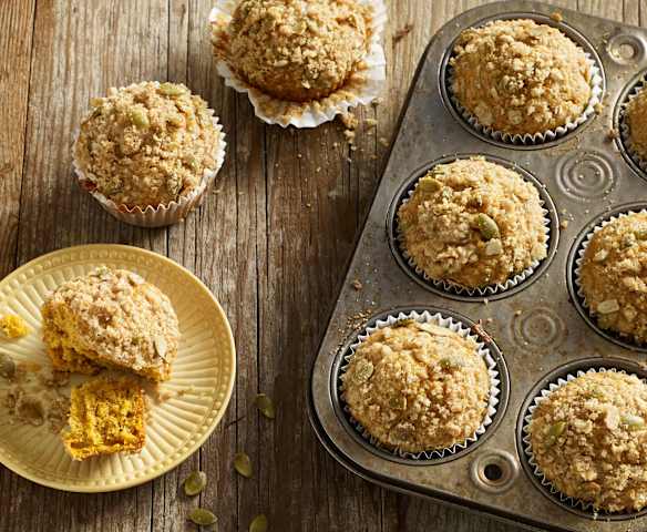 Pumpkin Streusel Muffins
