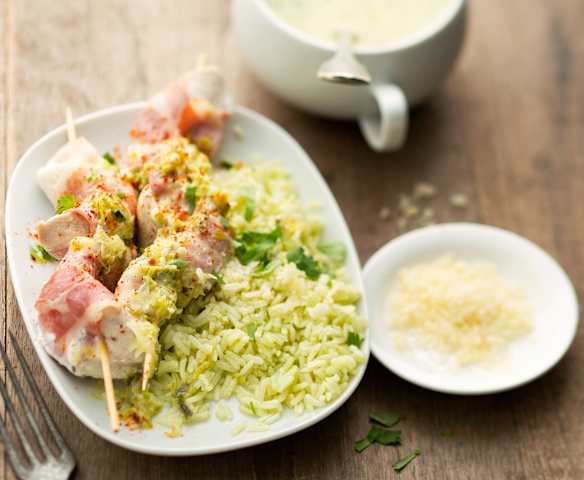 Velouté de poireau au parmesan, poulet bardé au lard