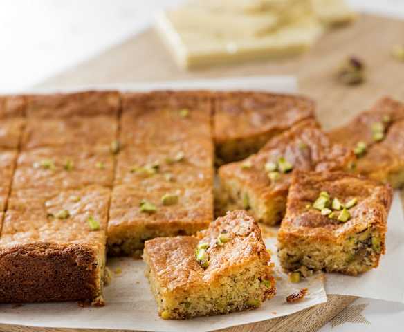 Brownies al cioccolato bianco e pistacchi