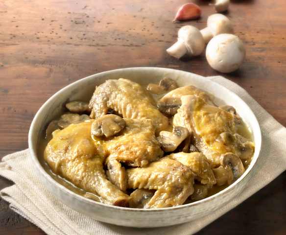 Pollo in umido ai funghi