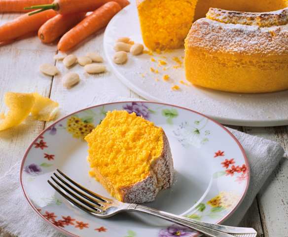 Dolce di carote e mandorle