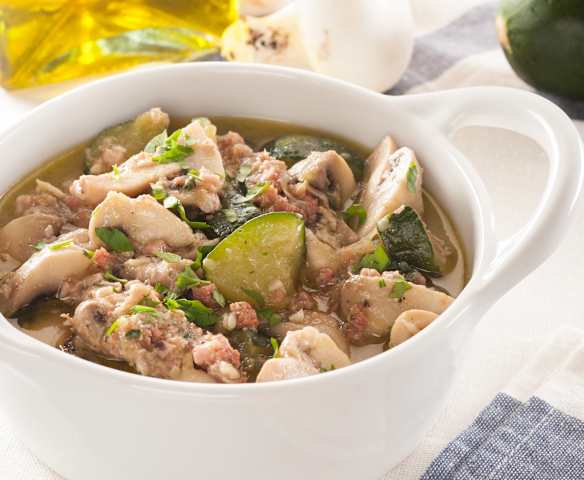 Salteado de champiñones y calabacín con jamón