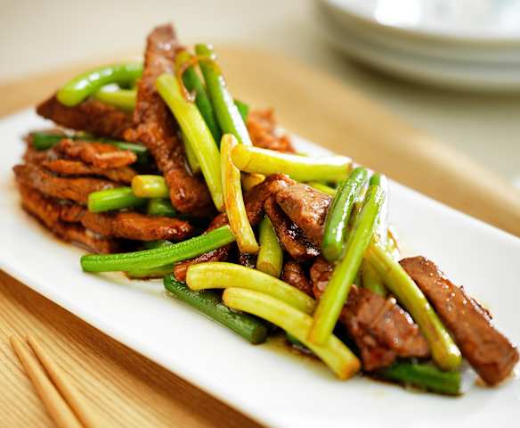 肉炒蒜薹 肉炒蒜薹