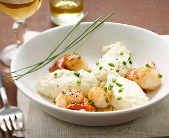 Noix de saint-jacques, purée de panais à l'anis