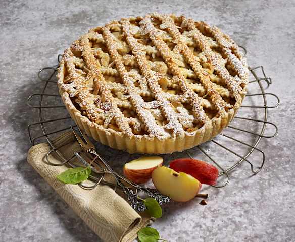 Apfelkuchen mit Weinteig Apfelkuchen mit Weinteig