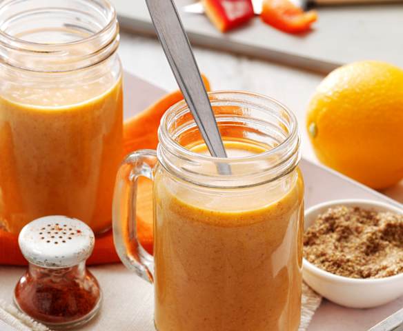 Bebida antioxidante (lino, coco, pimiento rojo y naranja)