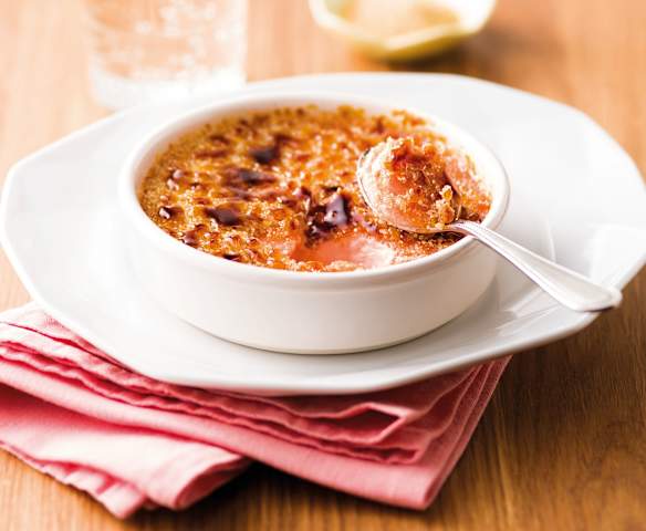 Crème brûlée aux pralines roses