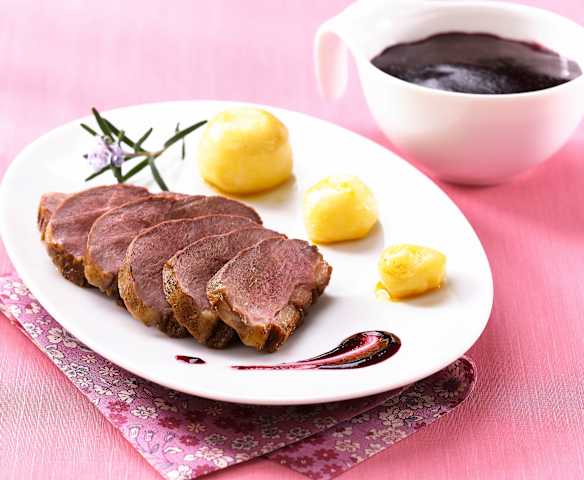 Magret de canard à la myrtille