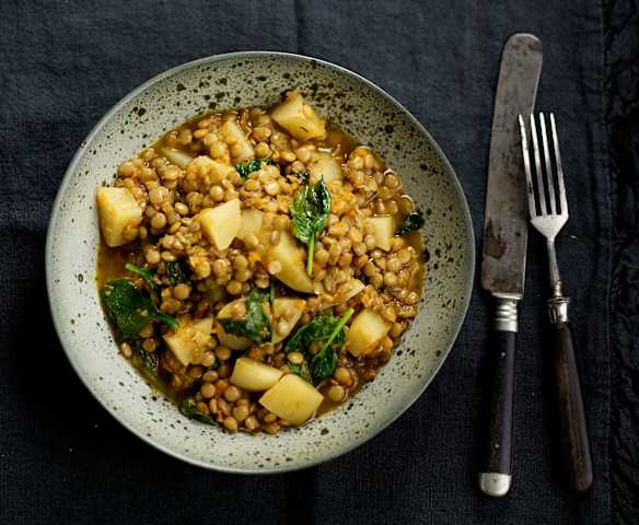 One pot de lentilhas e espinafres