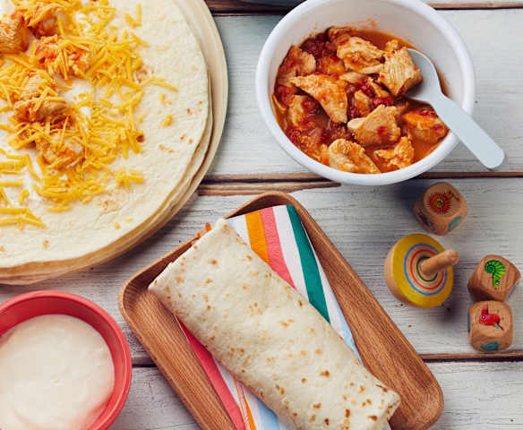 Fajitas au poulet, cheddar et poivron Fajitas au poulet, cheddar et poivron