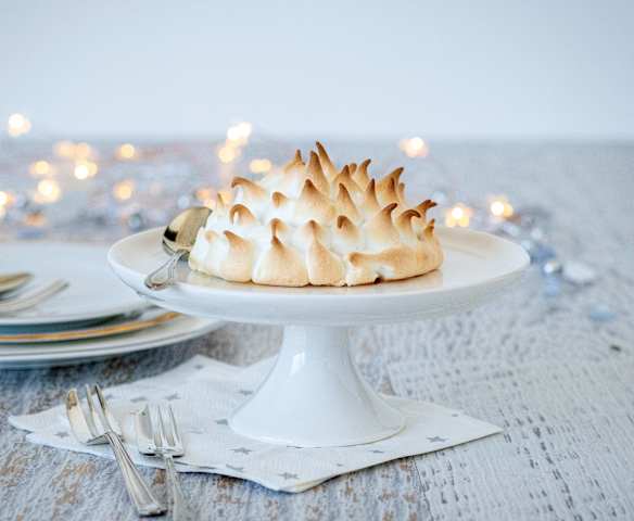 Mini banoffee bombe Alaskas