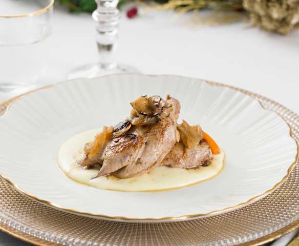 Codorniz escabechada con emulsión de patata al vacío