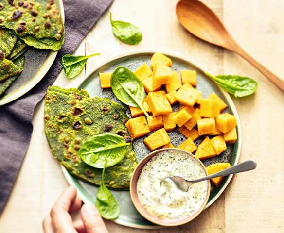 Palak parathas, patate douce et dip au curry