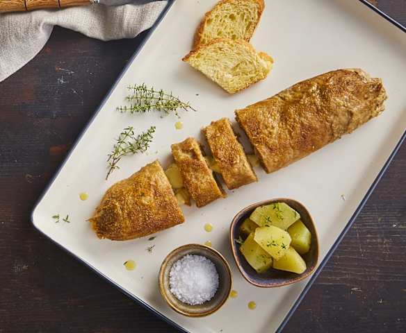Polpettone di patate e salsiccia con cuore filante