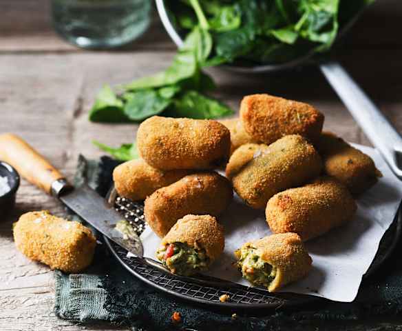 Croquetas de espinacas con atún y pimiento morrón Croquetas de espinacas con atún y pimiento morrón