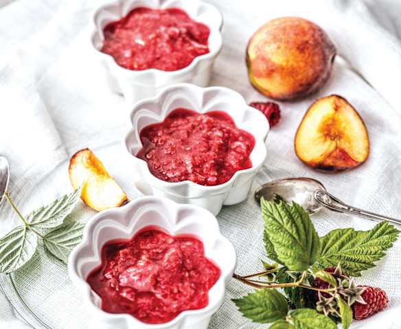 Compote de pêches et framboises Compote de pêches et framboises