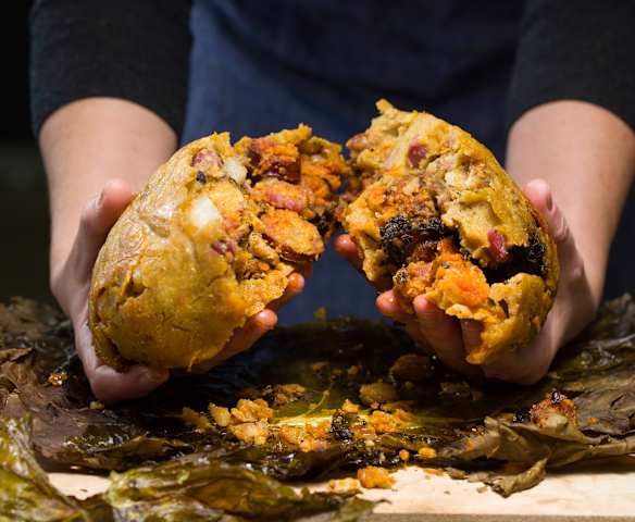 Boroña con compango