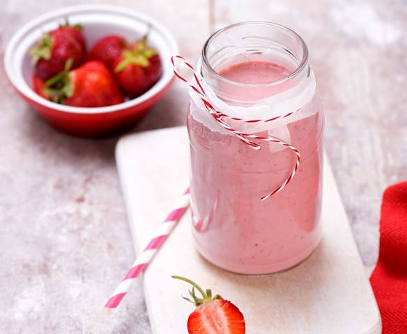 Smoothie de coco y frutos rojos