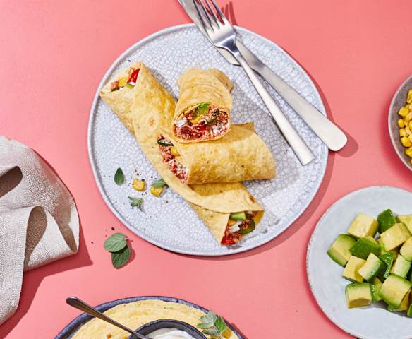 Pulled-Chicken-Tortillas