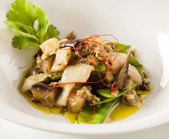Curry verde con berenjenas
