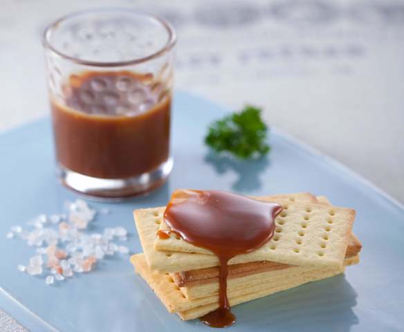 焦糖與榛果巧克力奶油抹醬