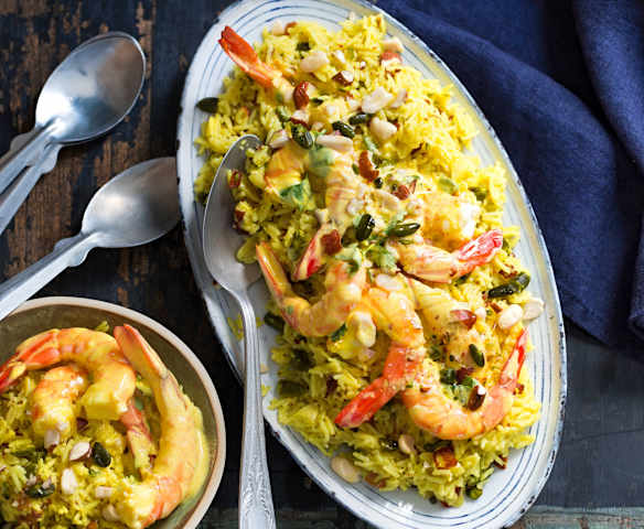 Biryani de crevettes, fruits secs et safran