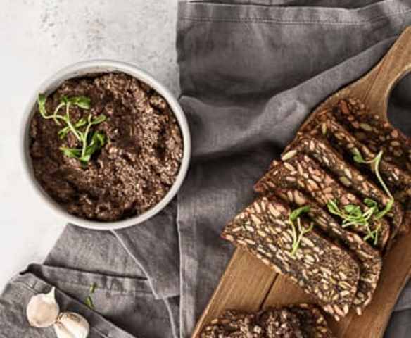 Gwinganna mushroom pâté